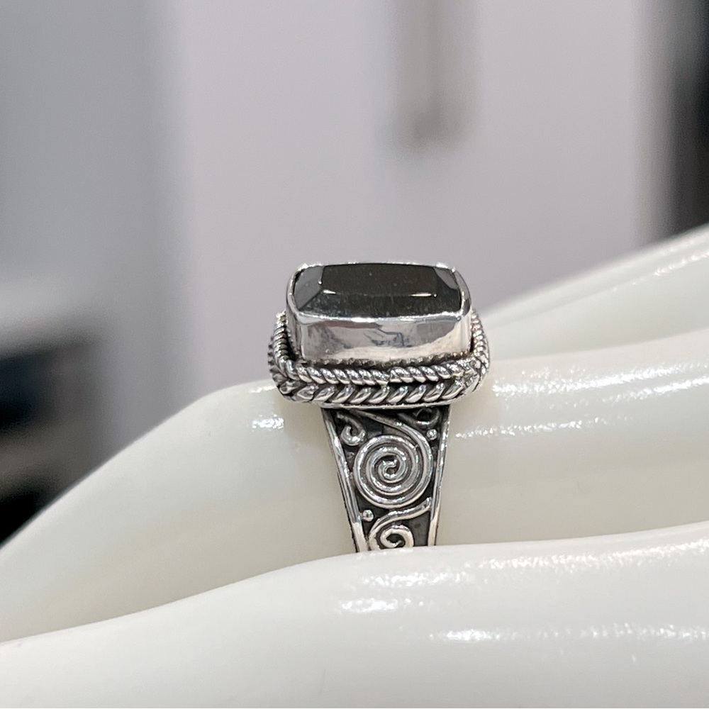 Silver Shungite Sterling Silver Scrolled Braided Design Ring - Picture 9 of 12